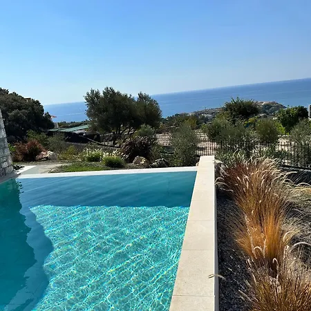 Vila Unique Luxury With Private Pools And Breathtaking Sea Views In Lindos Area Pefki