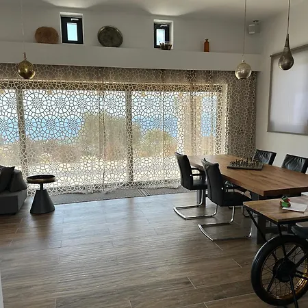 Unique Luxury With Private Pools And Breathtaking Sea Views In Lindos Area *
